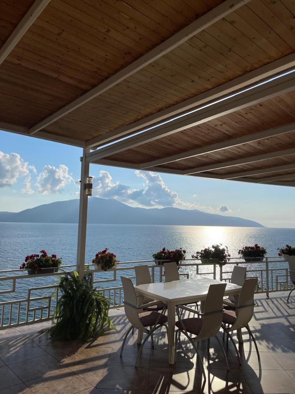 Envi Hotel Vlorë Exteriér fotografie