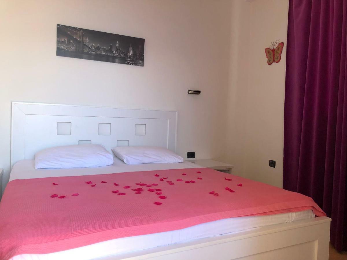 Envi Hotel Vlorë Exteriér fotografie
